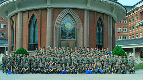 第四期领袖总经理培训班学员合影